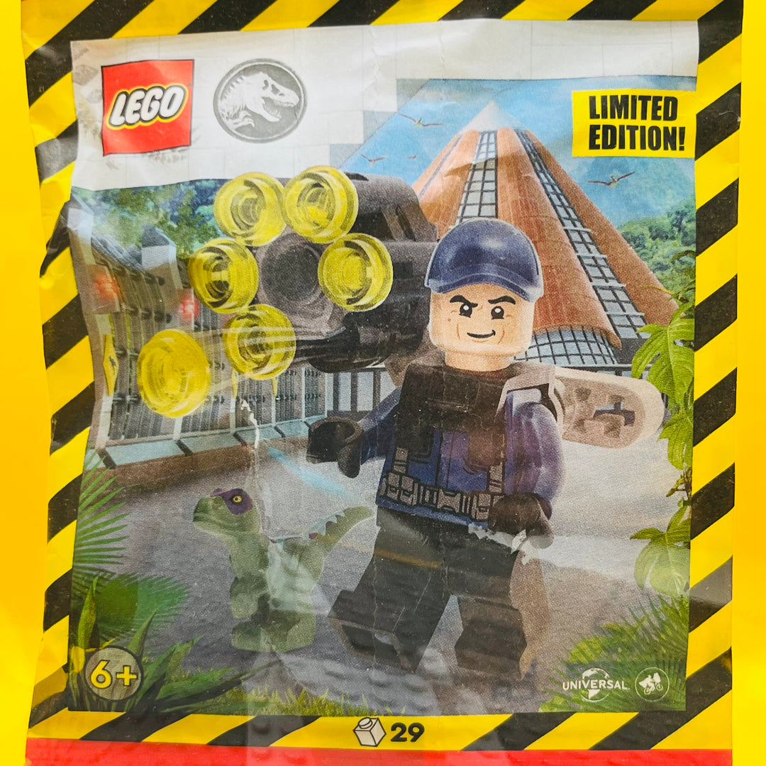 LEGO Jurassic World Sets - Ranger with Raptor - Paper Bag (EU Exclusive)122501