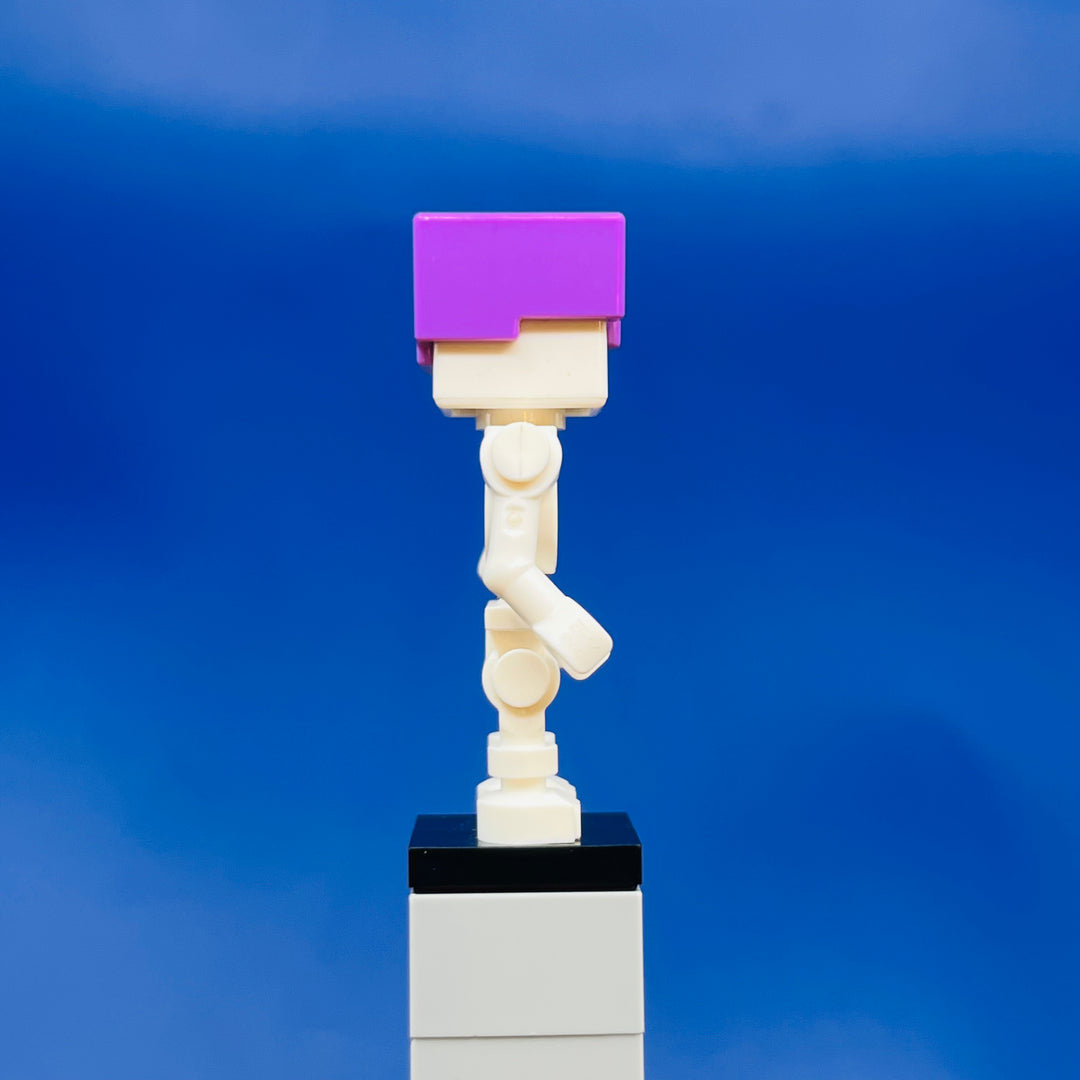 LEGO Minecraft Minifigure Skeleton, Minecraft  - Medium Lavender Helmet min065