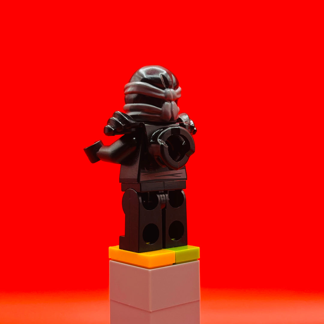 LEGO Ninjago Minifigure Cole (Deepstone Armor) - Possession njo140