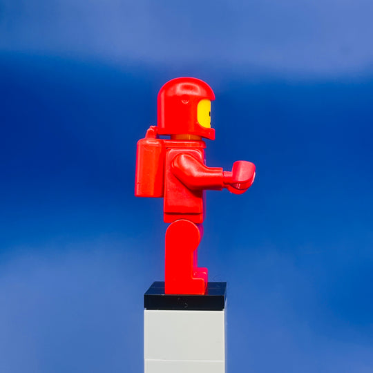 LEGO Space Minifigure Classic Space - Red with Air Tanks sp005