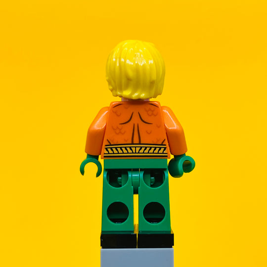 LEGO DC Comics Super Heroes Minifigure Aquaman - Yellow Tousled Hair sh050