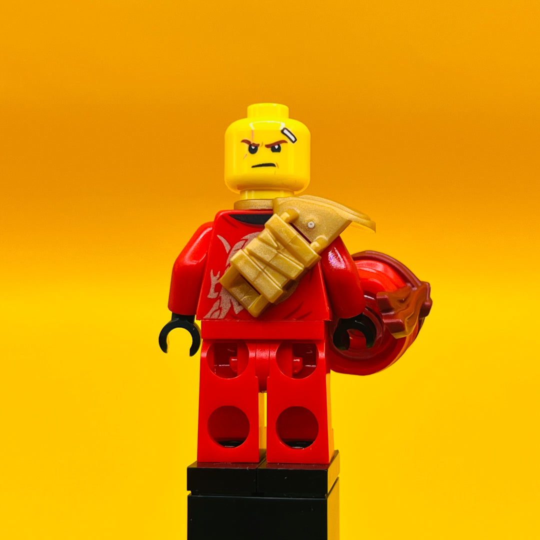 LEGO Ninjago Minifigure Kai - Legacy, Pearl Gold Armor Shoulder Pad Njo613