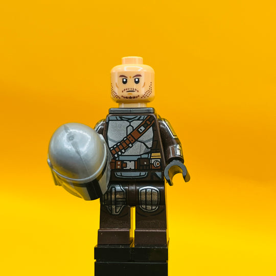 LEGO Star Wars Minifigure The Mandalorian / Din Djarin / 'Mando' - Silver Beskar Armor, with Jet Pack, Printed Head sw1212