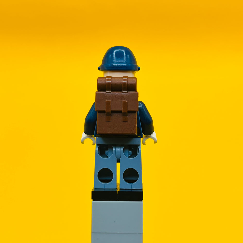 LEGO The Lone Ranger Minifigure Calvary Soldier - Backpack, Brown Eyebrows, Lopsided Open Mouth Smile, Stubble tlr021