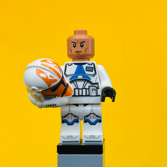 LEGO Star Wars Minifigure Clone Trooper, 501st Legion, 332nd Company (Phase 2) Helmet with Holes and Togruta Markings, Blue Jet Pack sw1276