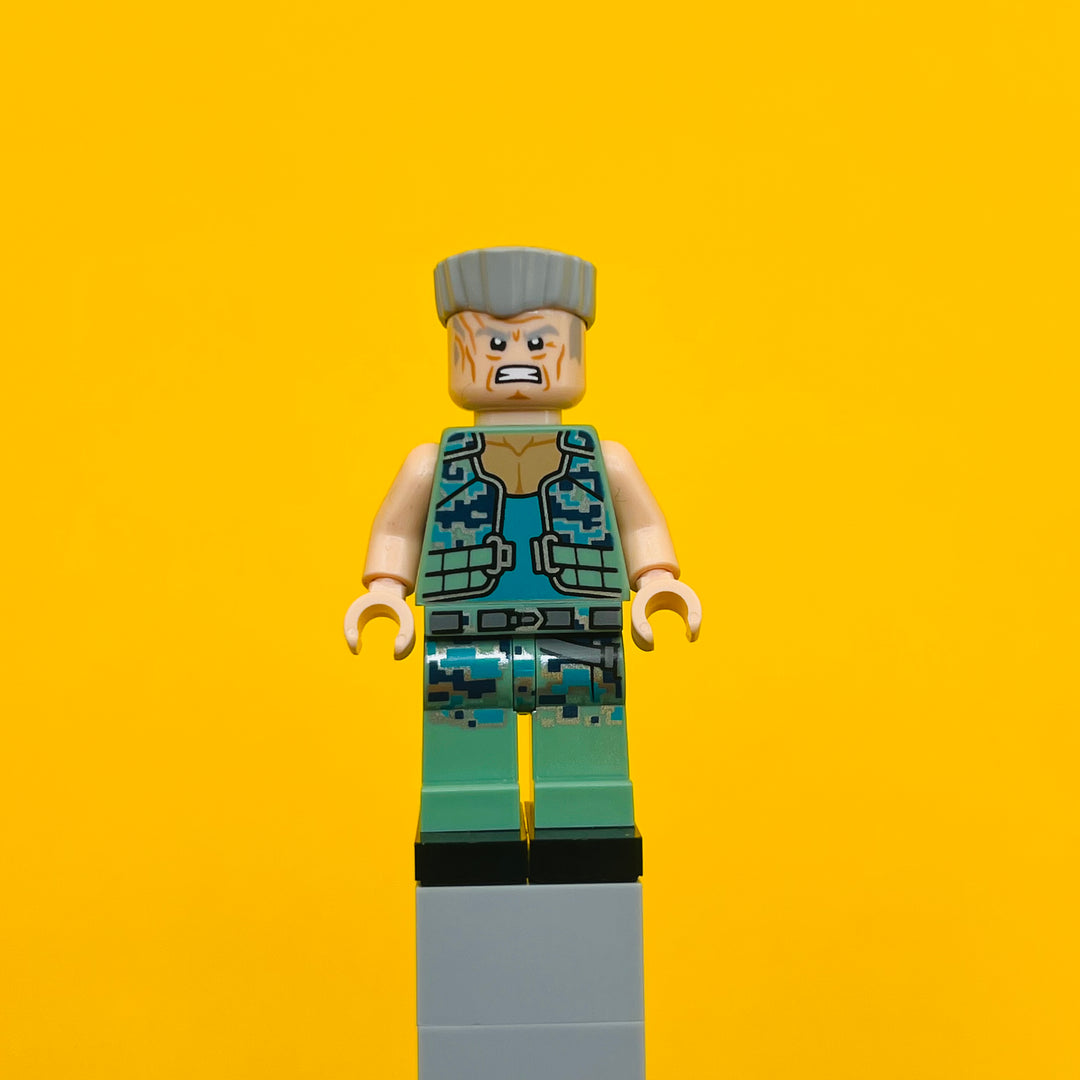 LEGO Avatar Minifigure Colonel Miles Quaritch avt002