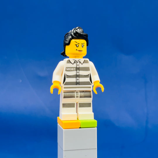 LEGO City Minifigure Sky Police - Jail Prisoner 50382 Prison Stripes, Female cty0979