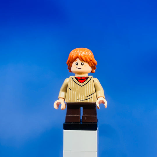 LEGO Harry Potter Minifigure Ron Weasley - Dark Tan Sweater hp142