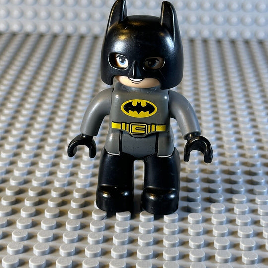 LEGO Duplo Minifigure Figures Duploe Figure Ville, Batman, Black Cowl 47394pb213