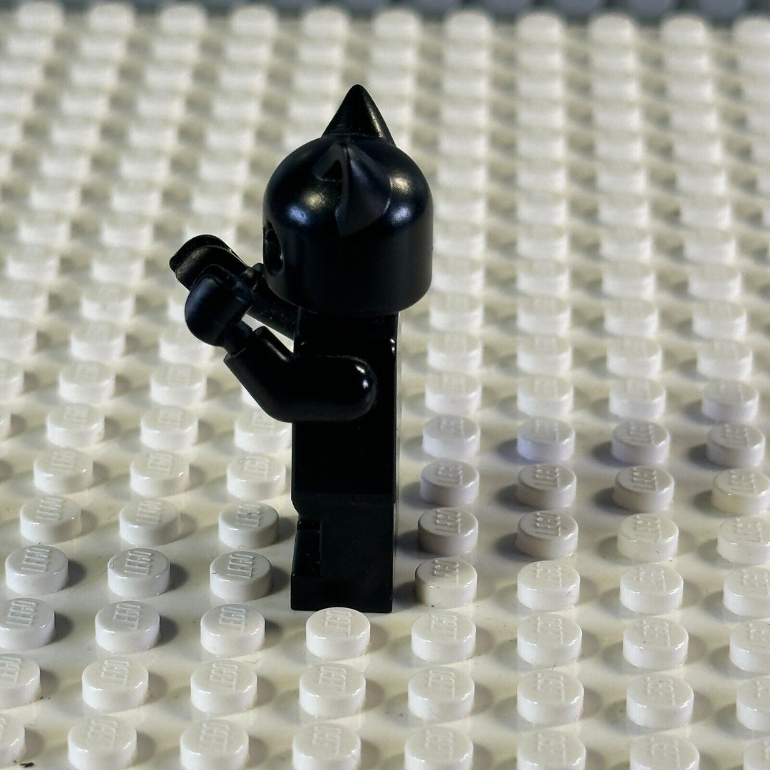 LEGO DC Comics Super Heroes Minifigures Catwoman - Black Suit, Short Legs sh243