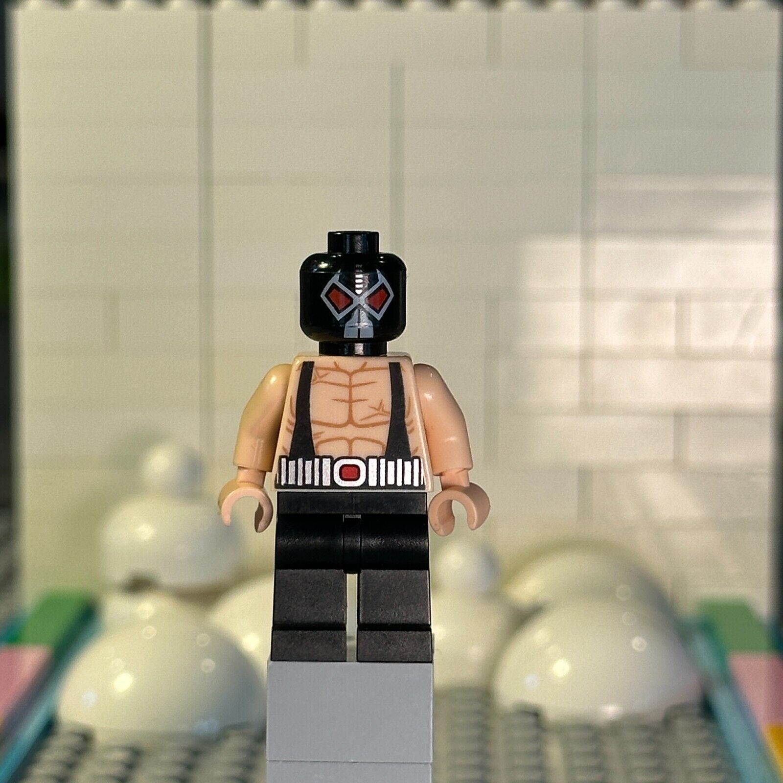 LEGO Bane - Light Nougat Hands sh0009