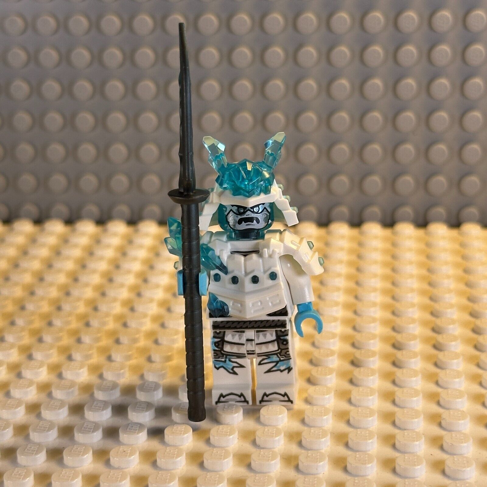 LEGO Ninjago Minifigure Zane Ice Emperor njo522