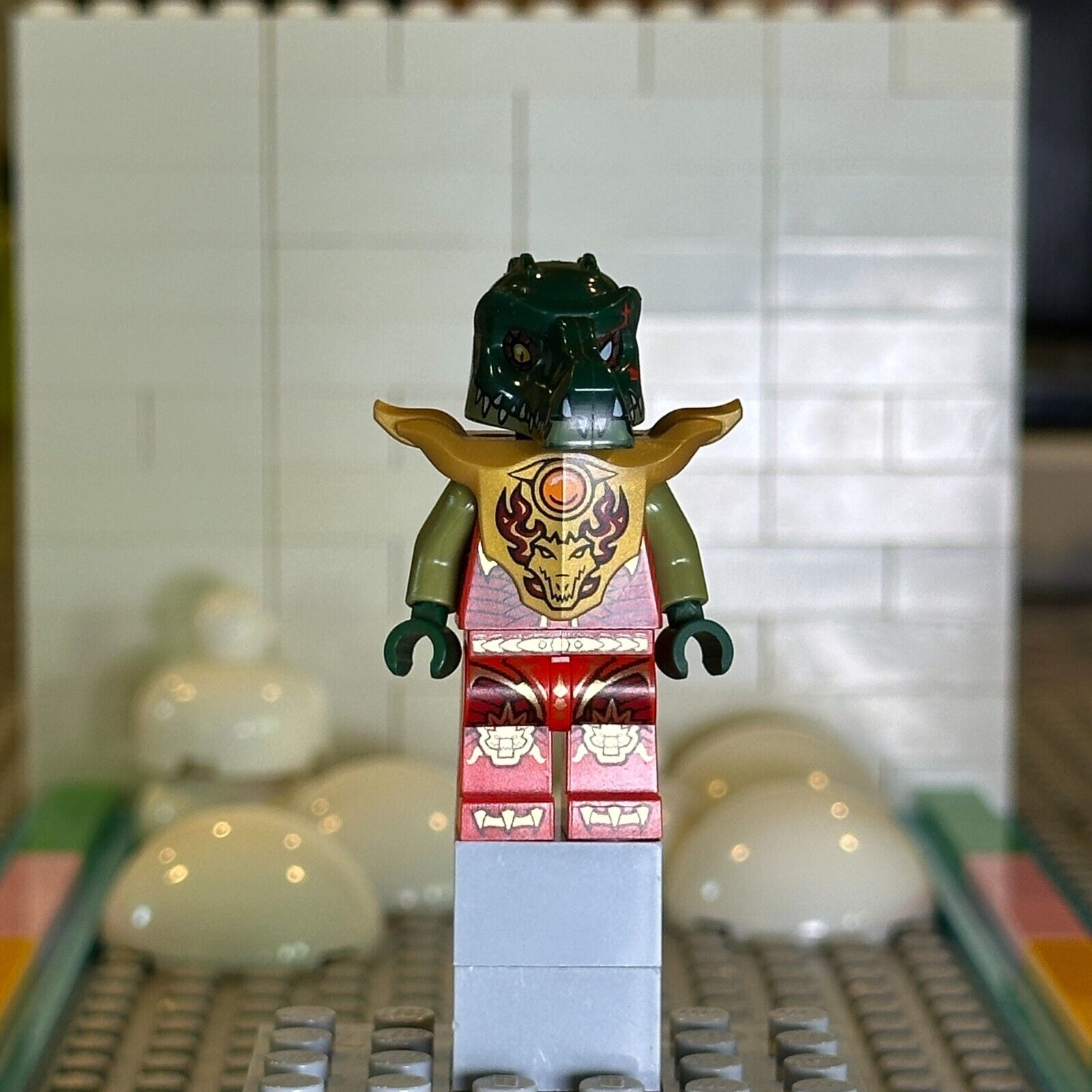 LEGO Legends of Chima Cragger - Fire Chi, Light Armor loc130