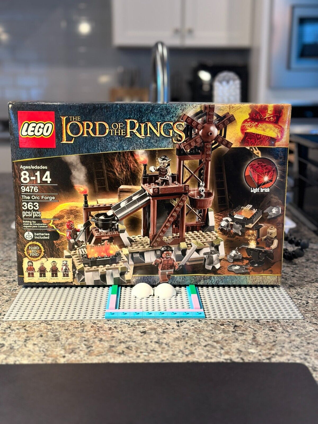 LEGO The Lord of the Rings: The Orc Forge (9476)