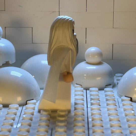 LEGO The Lord of the Rings Saruman Minifigure with Cape lor074