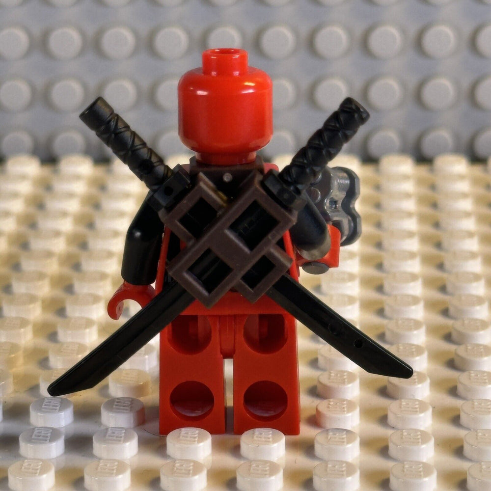 LEGO Deadpool Minifigure - 6866 Marvel X-Men - Chopper Showdown sh032