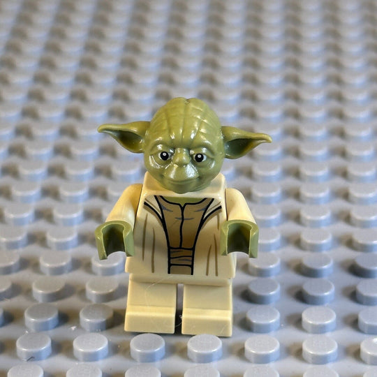 LEGO Star Wars Minifigure Yoda - Olive Green Open Robe sw0707