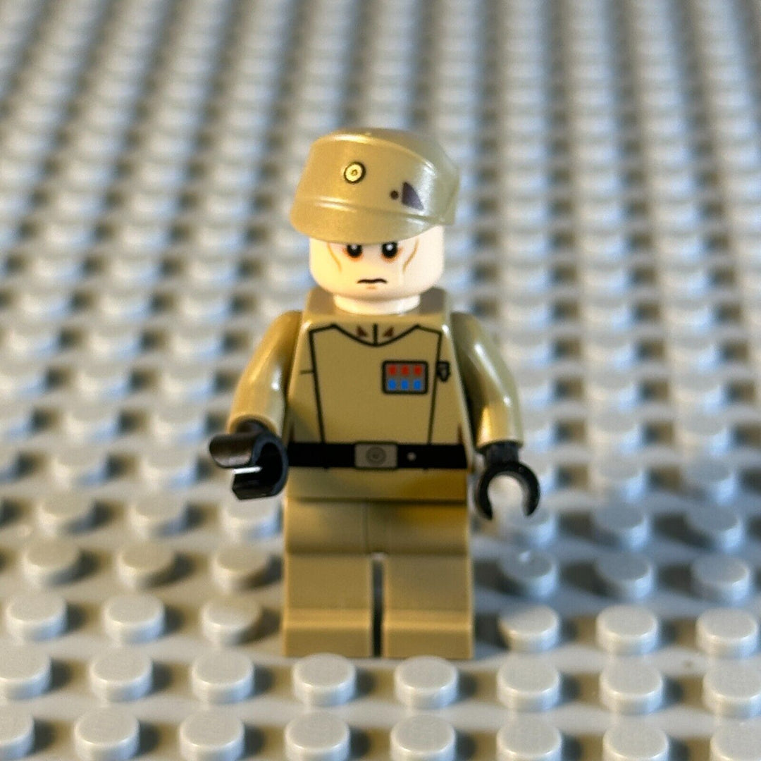 LEGO Star Wars Minifigures Imperial Officer - Dark Tan Suit sw0623