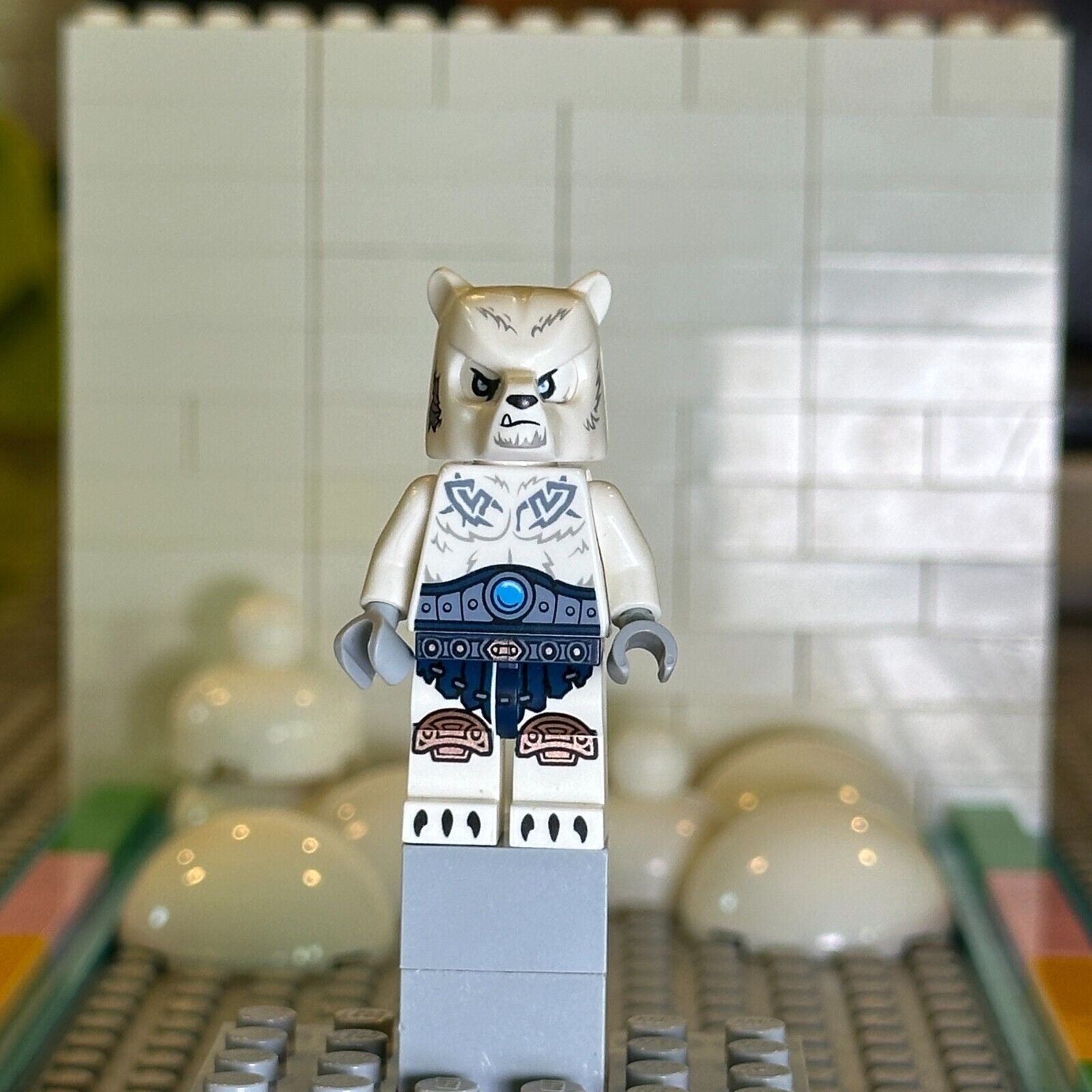 LEGO Legends of Chima Ice Bear Warrior 2 loc120