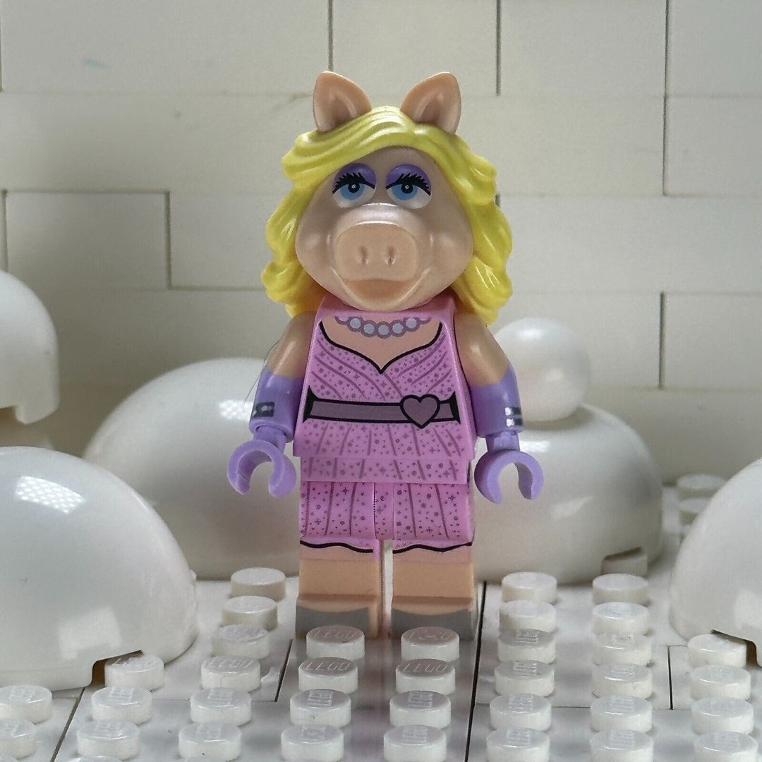 LEGO  Minifigure Series Miss Piggy, The Muppets (Minifigure Only) coltm06