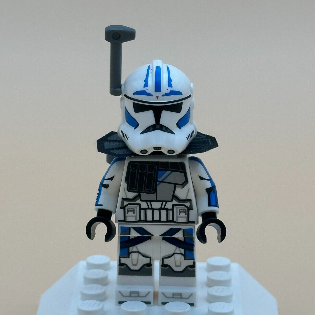 LEGO Star Wars Clone Wars 75387 Clone Arc Trooper Fives - Brand New - sw1329