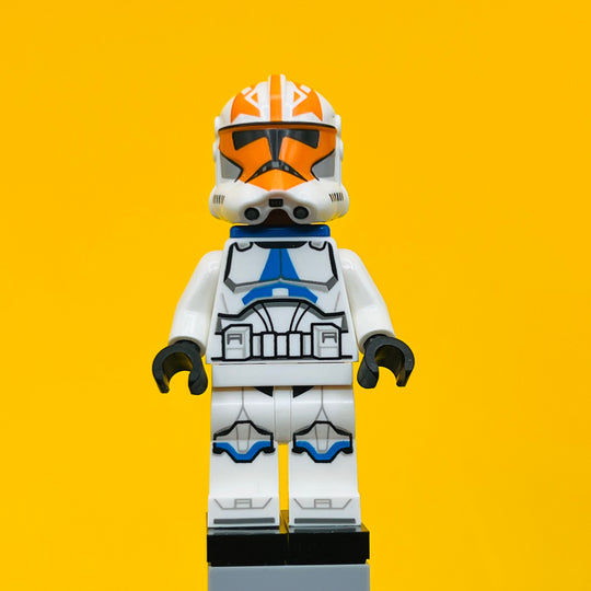 LEGO Star Wars Minifigure Clone Trooper, 501st Legion, 332nd Company (Phase 2) Helmet with Holes and Togruta markings sw1278