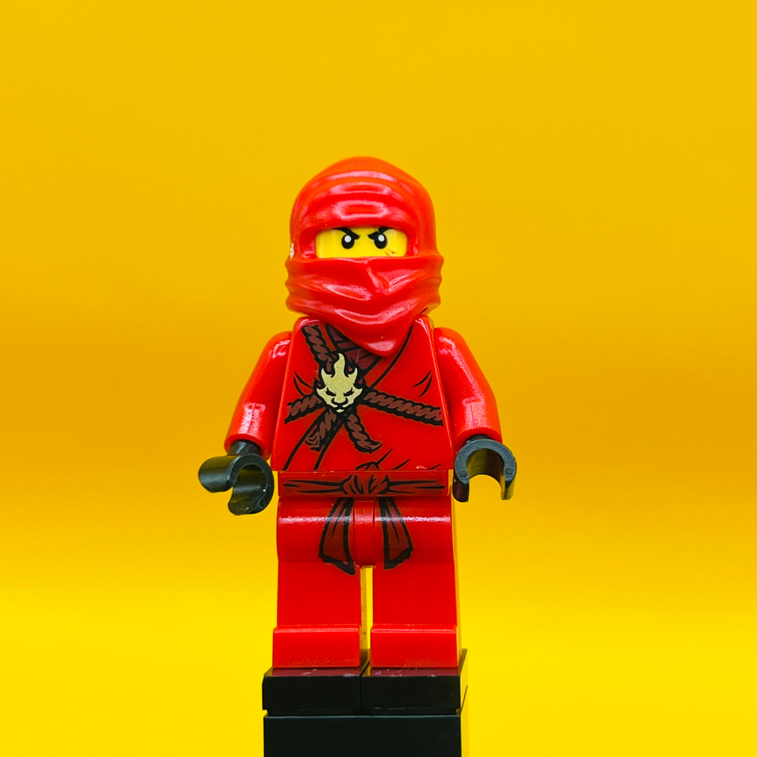 LEGO Ninjago Minifigure Kai The Golden Weapons njo007