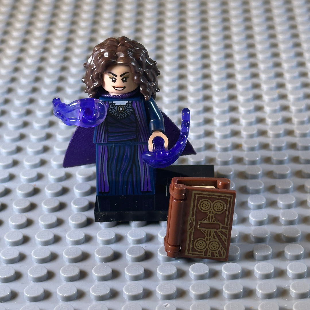 Agatha Harkness Minifigure Agatha Harkness, Marvel Studios, Series 2 colmar13