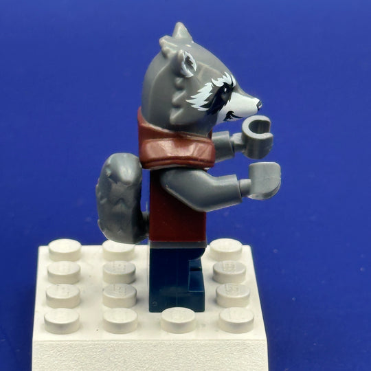 LEGO Marvel Super Heroes Minifigure Rocket Racoon - Dark Blue and Brown Outfit sh0384