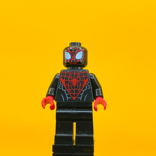 LEGO Marvel Super Heroes Minifigure Spider-Man (Miles Morales) - Red Webbing on Head, Red Hands sh0190