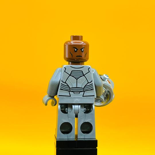 LEGO DC Comics Super Heroes Minifigure Cyborg sh0470