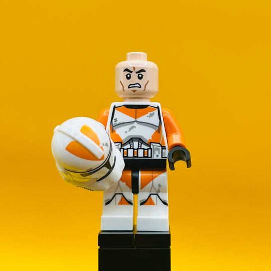 LEGO Star Wars Minifigure Clone Trooper, 212th Attack Battalion (Phase 2) -Orange Arms, Dirt Stains, Scowl, No helmet wholes sw0522